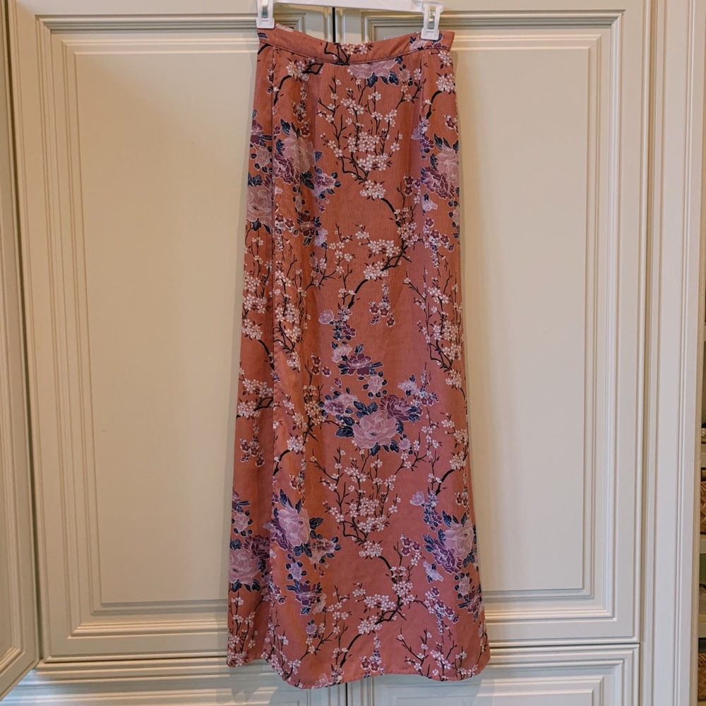 Sadie & Sage Floral Maxi Skirt